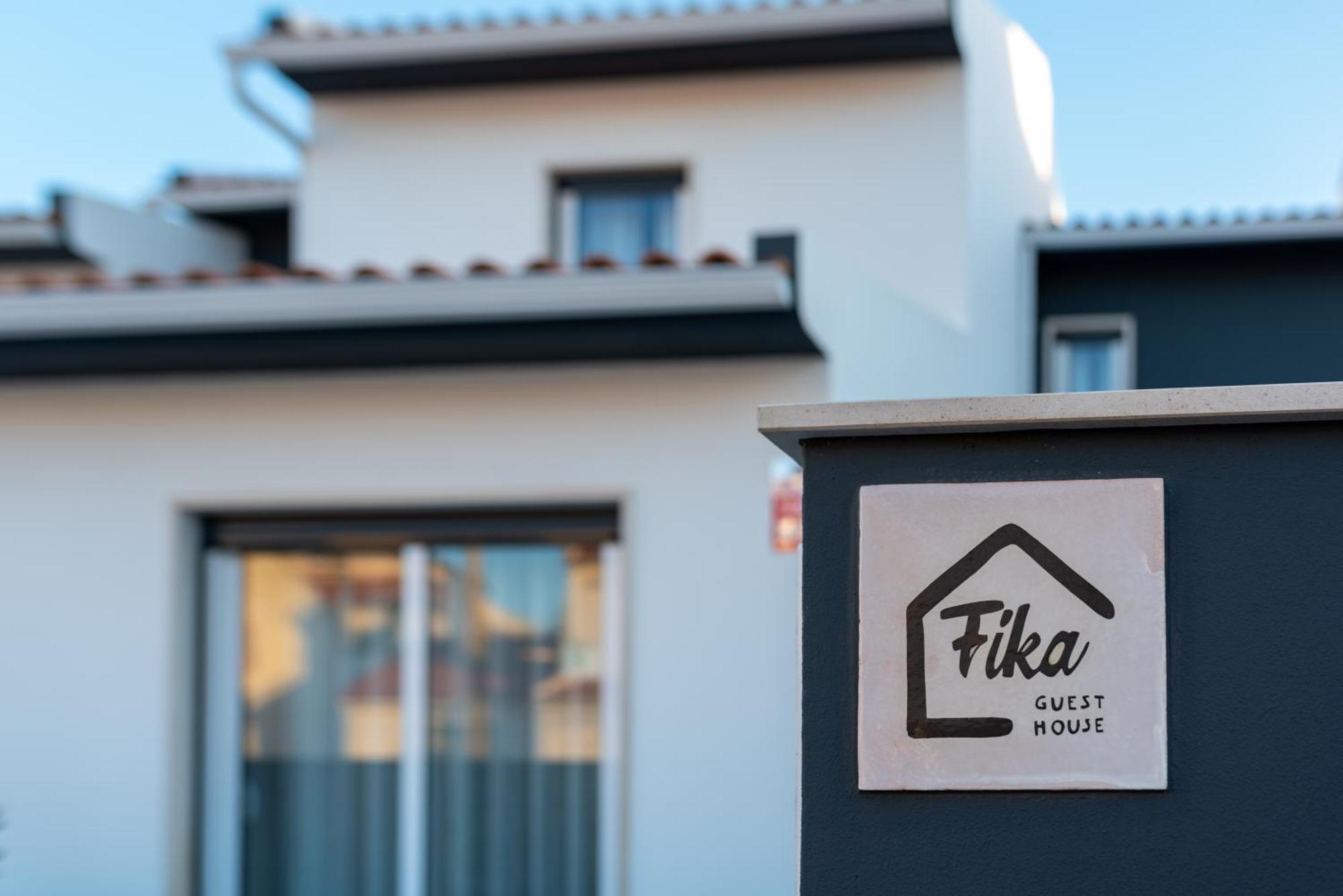 Fika Guest House Nazaré Extérieur photo