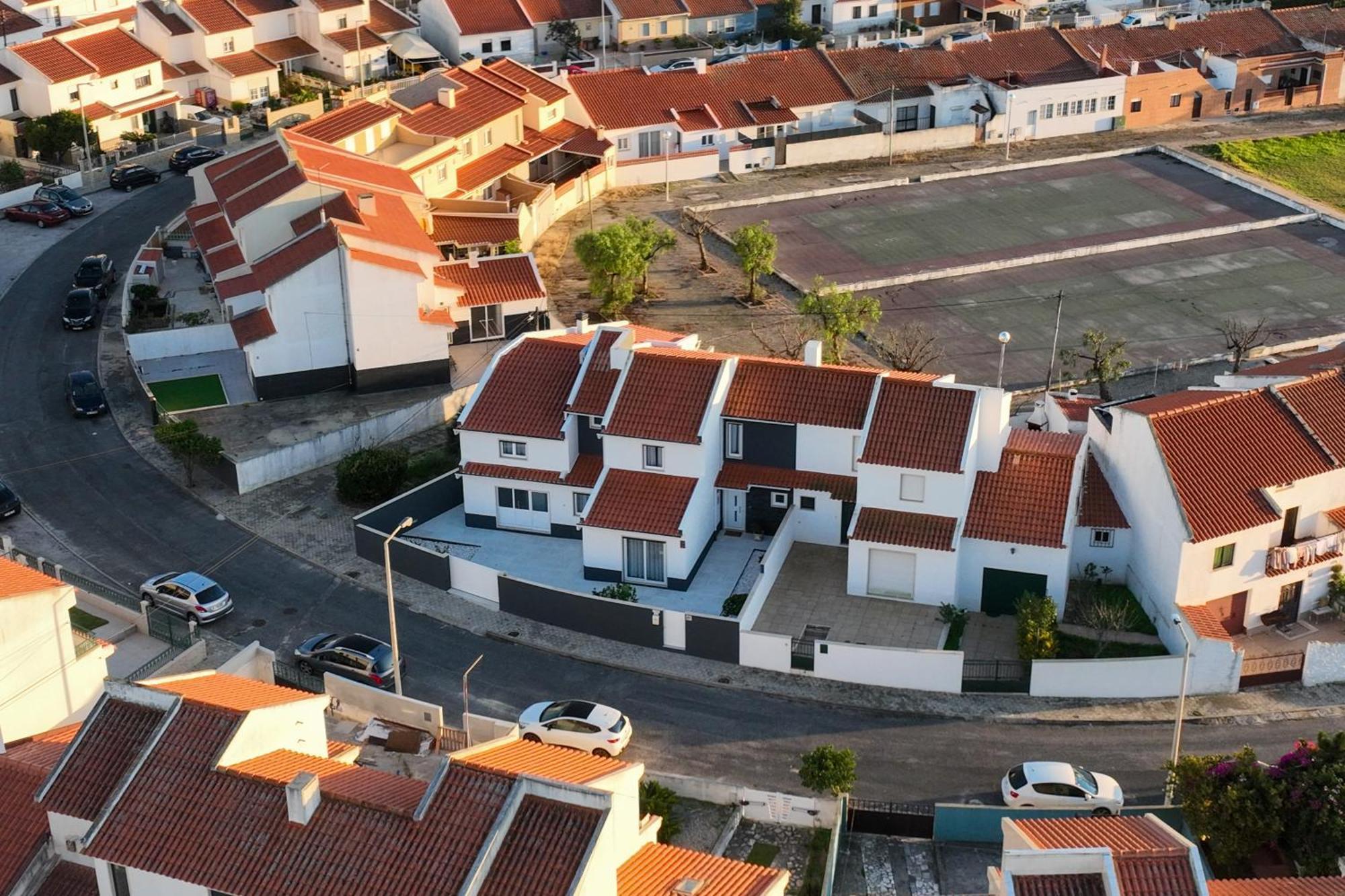 Fika Guest House Nazaré Extérieur photo